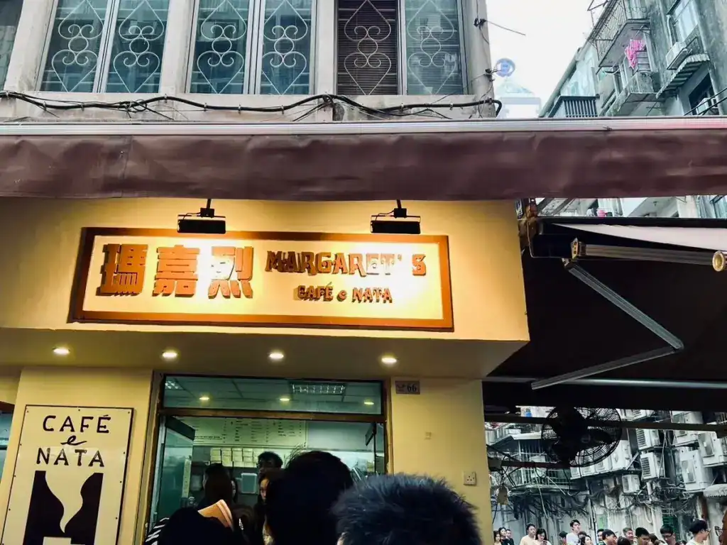 在清明連假前往,排隊人潮真的非常多。